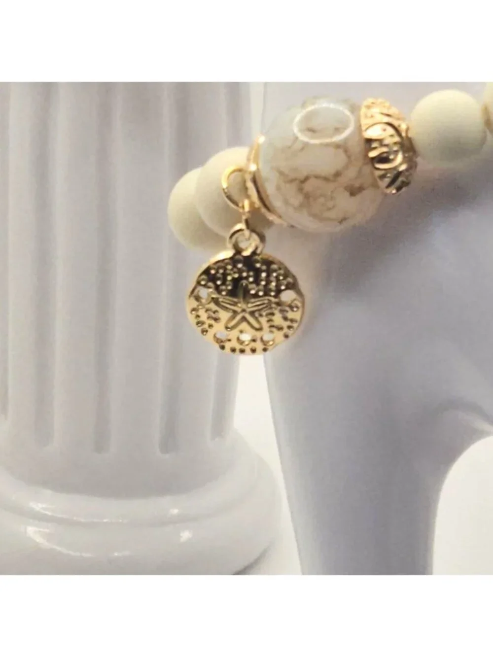 Beach Charm Bracelet, Coastal Shell Bracelet, Gold Beaded Stretch Bracelet